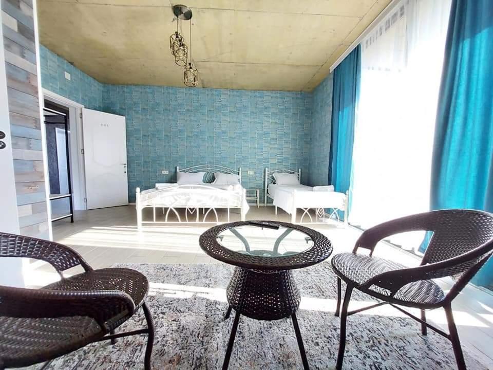 Green Terrace Kobuleti Phòng bức ảnh